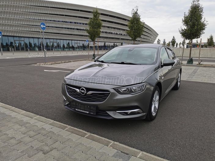 OPEL INSIGNIA Grand Sport 1.5 Business Innovation Start Stop