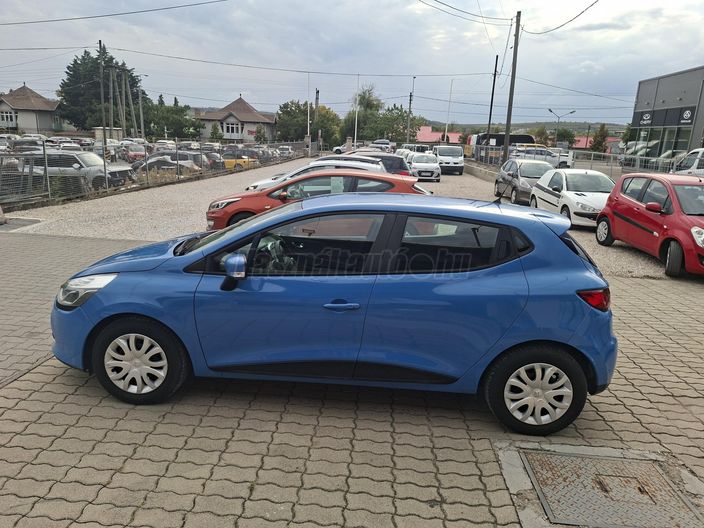 RENAULT CLIO 1.2 16V Life