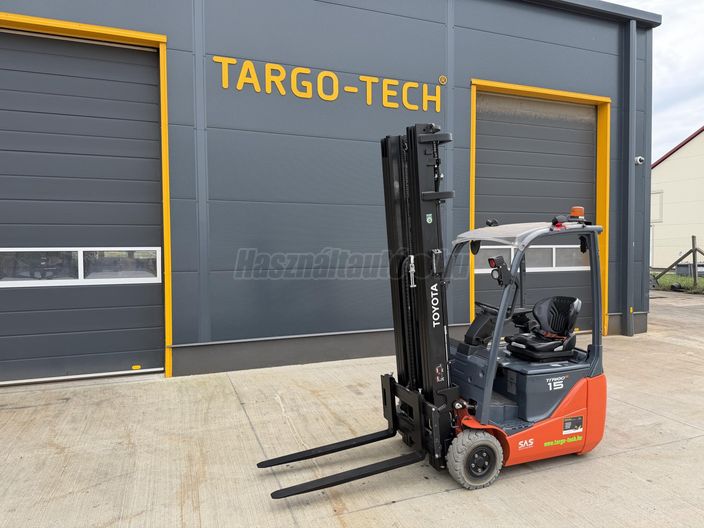 TOYOTA 5 tonnás triplex 6.5m oldalmozgatóval