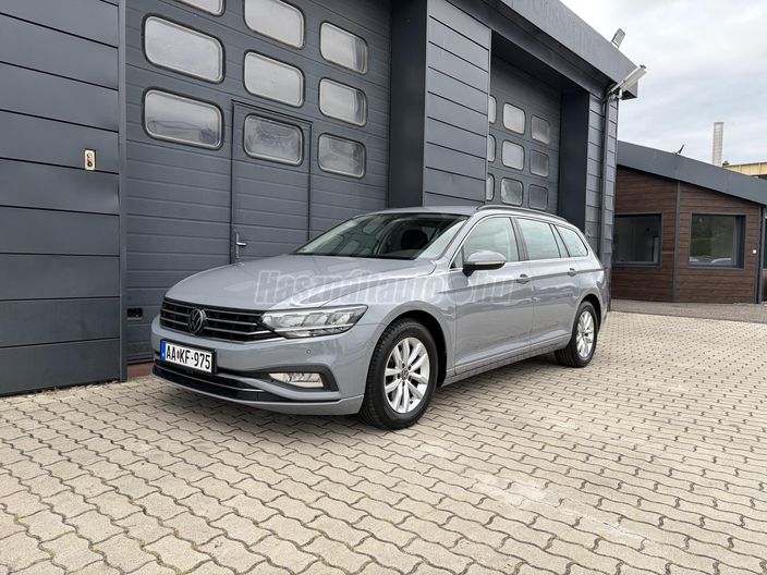 VOLKSWAGEN PASSAT VIII Variant 2.0 TDI SCR Business DSG