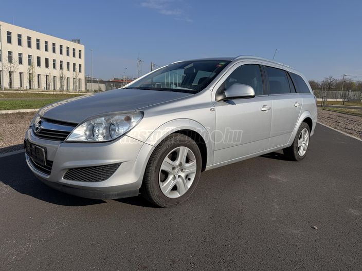 OPEL ASTRA H Caravan 1.4 Enjoy