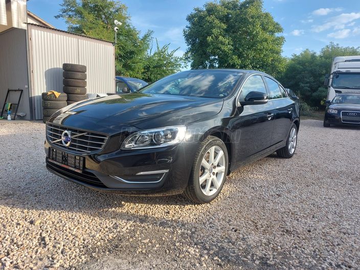 VOLVO S60 2.0 [T4] Summum Geartronic