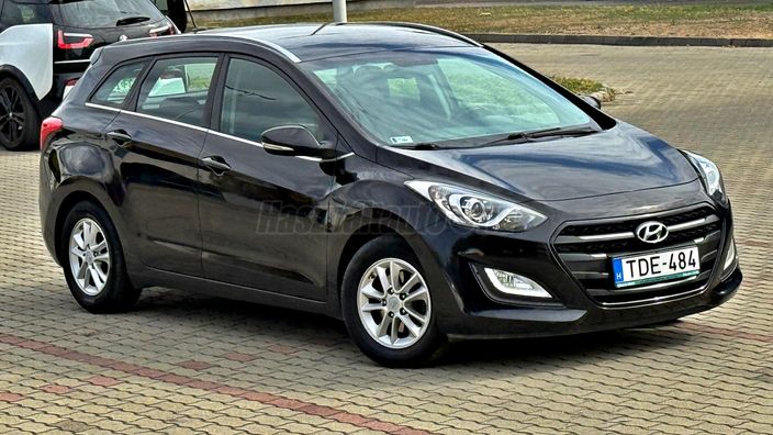 HYUNDAI I30 1.6 CRDi HP Comfort
