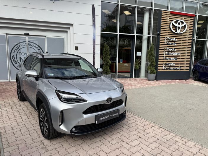 TOYOTA YARIS CROSS 1.5 Hybrid Style AWD e-CVT