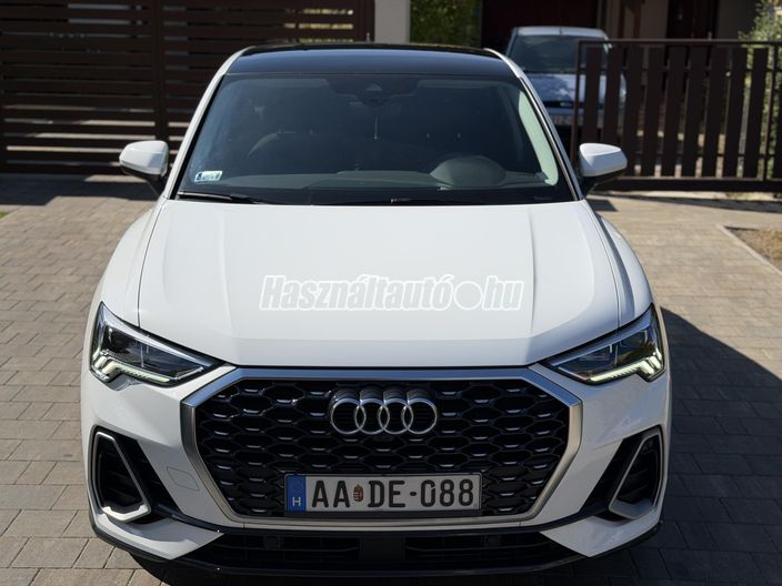 AUDI Q3 35 TFSI S line S-tronic