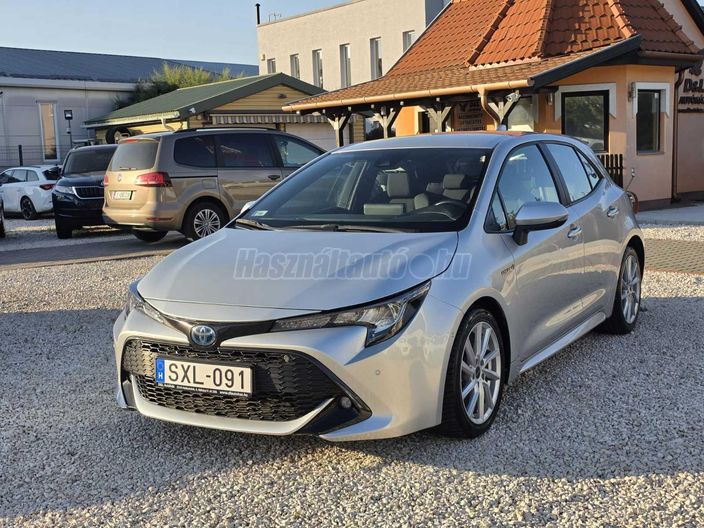 TOYOTA COROLLA 1.8 Hybrid Comfort Style Tech e-CVT