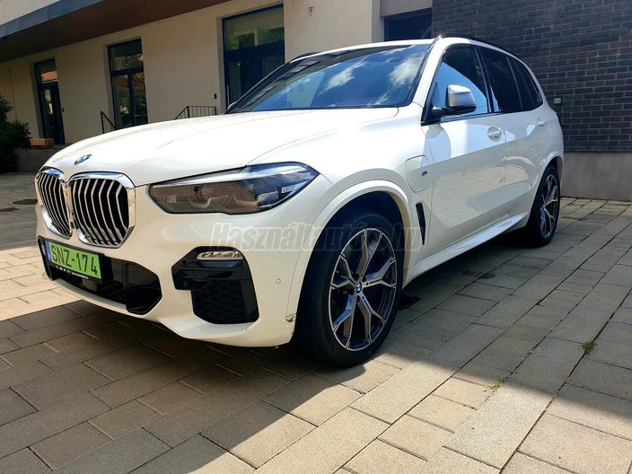 BMW X5 xDrive45e (Automata)