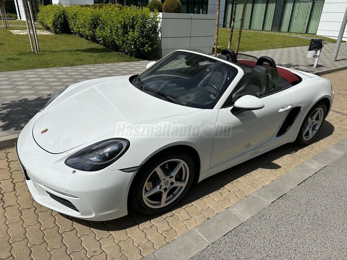 PORSCHE BOXSTER 718 PDK