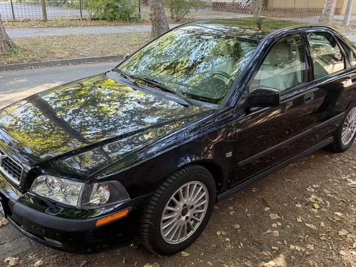 VOLVO S40 1.6
