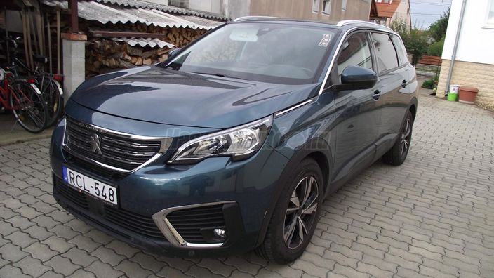 PEUGEOT 5008 1.5 BlueHDi S&S Active (7 személyes ) EURO6.2