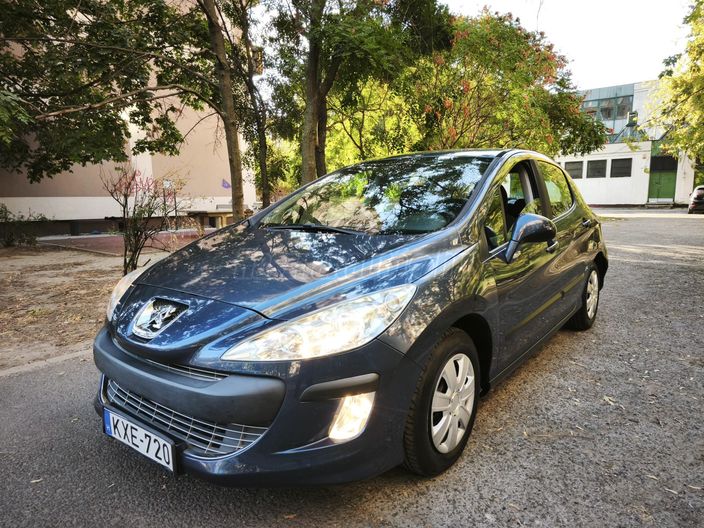 PEUGEOT 308 1.6 HDi Confort Pack