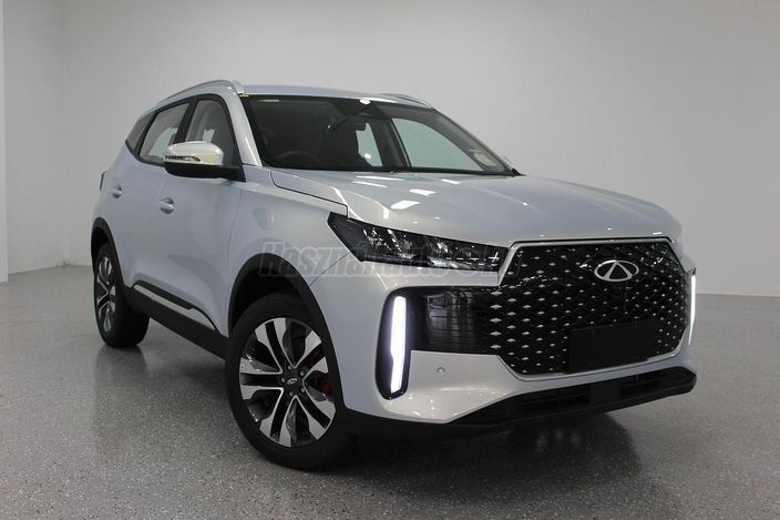 CHERY TIGGO 4 1.5 T-DGI HEV Premium DHT