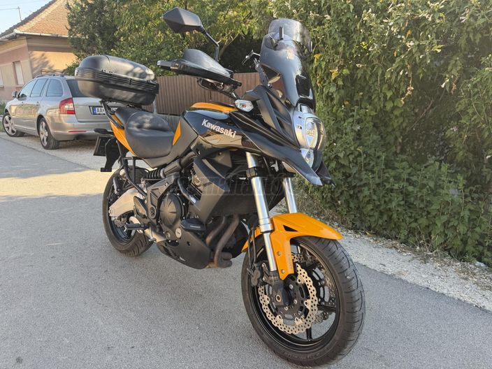 KAWASAKI VERSYS 650