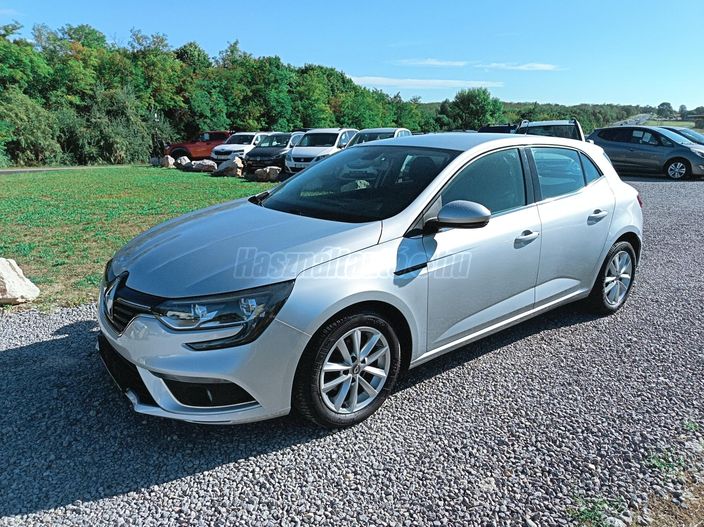RENAULT MEGANE 1.5 dCi Intens EDC