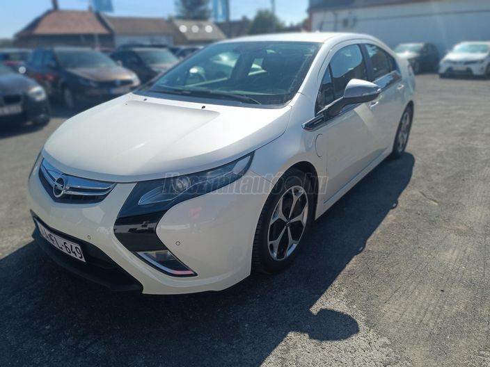 OPEL AMPERA (Automata)
