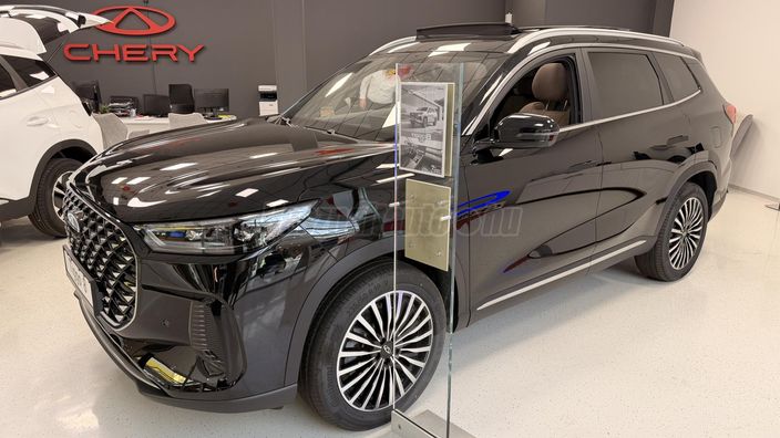 CHERY TIGGO 8 1.6 T-DGI Premium DCT [7 személy]