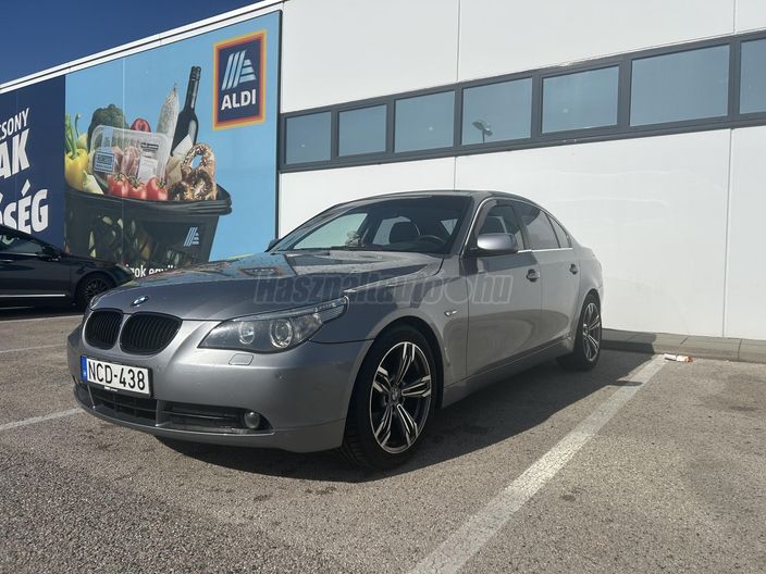 BMW 523