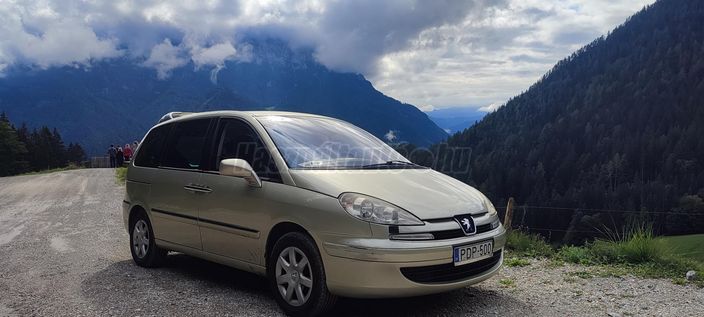 PEUGEOT 807 2.0 HDi Supreme