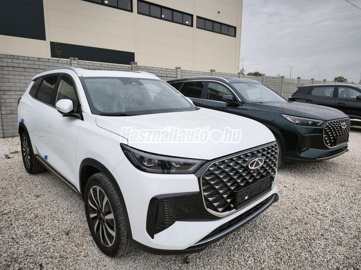 CHERY TIGGO 8 1.6 T-DGI Luxury DCT [7 személy]