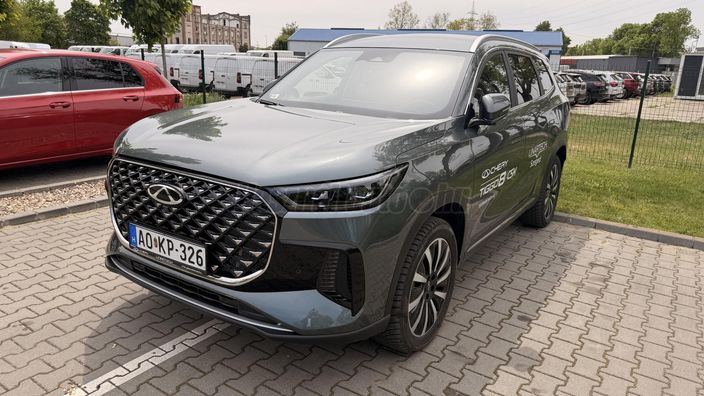 CHERY TIGGO 8 1.5 T-DGI PHEV Premium DHT [7 személy]