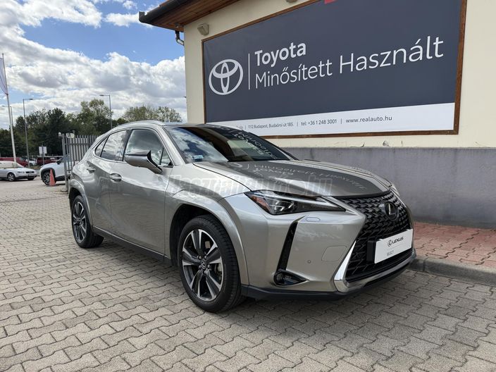 LEXUS UX 300h Luxury e-CVT