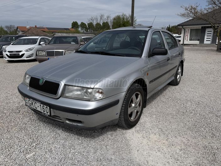 SKODA OCTAVIA 1.6 SLX