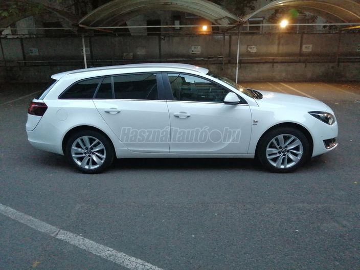 OPEL INSIGNIA Sports Tourer 2.0 CDTI AWD Sport (Automata)