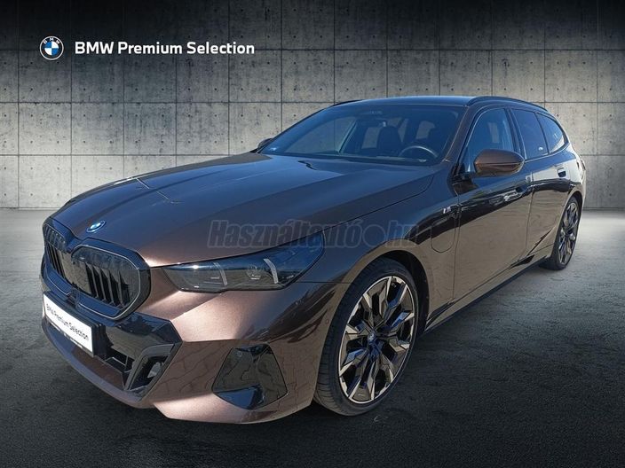BMW 550 550e xDrive Touring