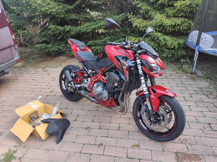 KAWASAKI Z 900