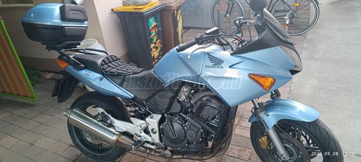 HONDA CBF 600