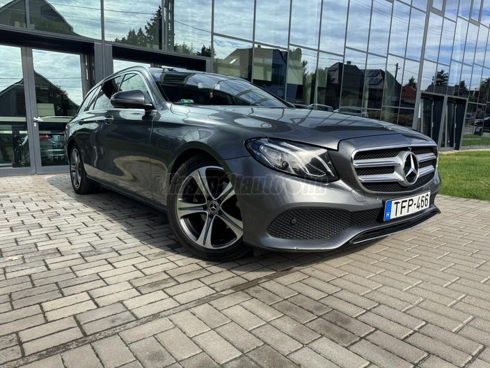 MERCEDES-BENZ E 220 d T 9G-TRONIC