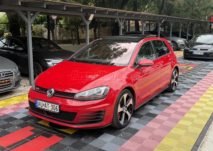 VOLKSWAGEN GOLF VII 2.0 TSI BMT GTI DSG