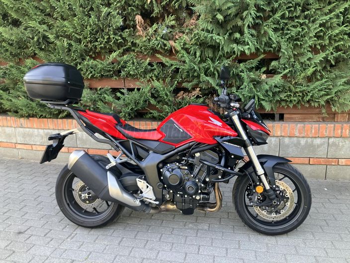 HONDA CB 1000 HORNET