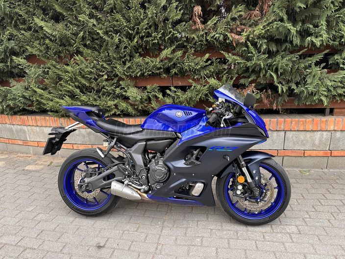 YAMAHA YZF R7