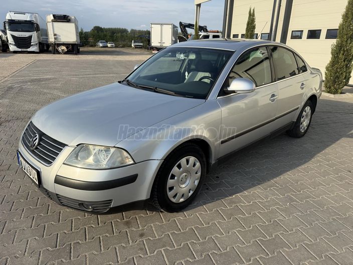 VOLKSWAGEN PASSAT Variant 2.0 Trendline Business