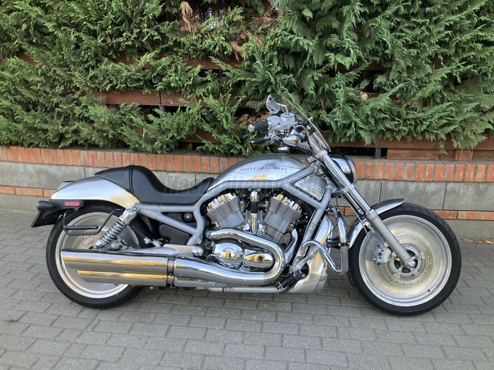 HARLEY-DAVIDSON V-ROD