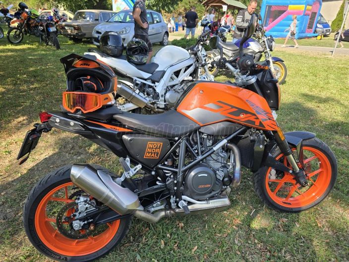 KTM 690