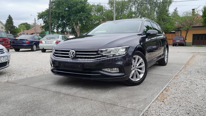 VOLKSWAGEN PASSAT VIII