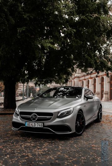 MERCEDES-AMG S 63