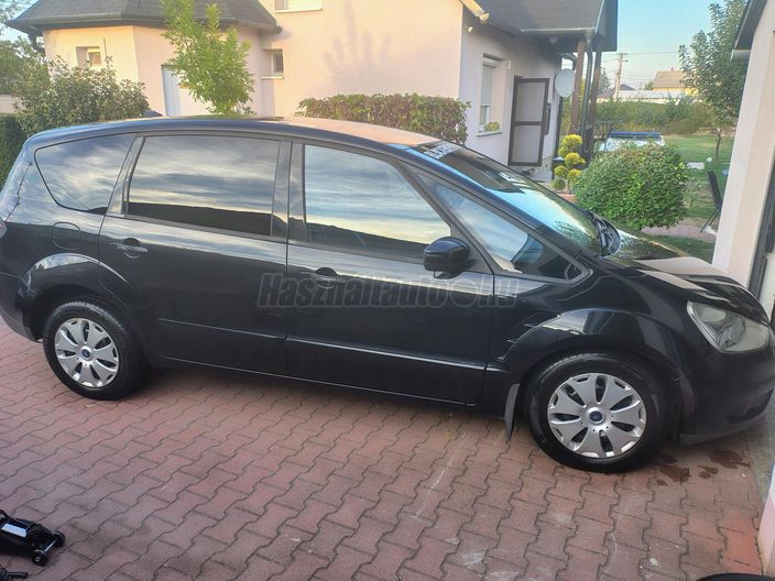 FORD S-MAX 2.0 TDCi Titanium