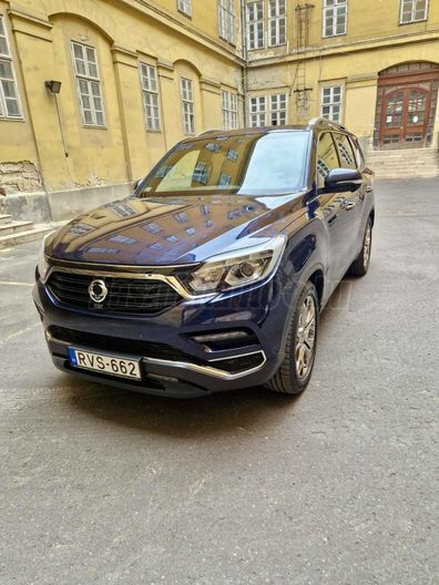 SSANGYONG REXTON 2.2 e-XDI Premium 4WD (7 személyes )