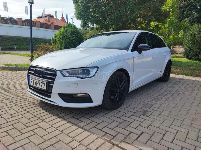 AUDI A3 Sportback 2.0 TDI Ambition