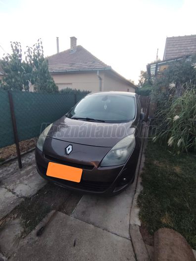 RENAULT GRAND SCENIC Scénic 1.4 TCe Dynamique