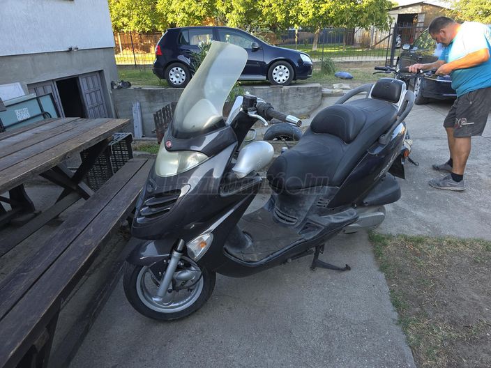 KYMCO GRAND DINK 250