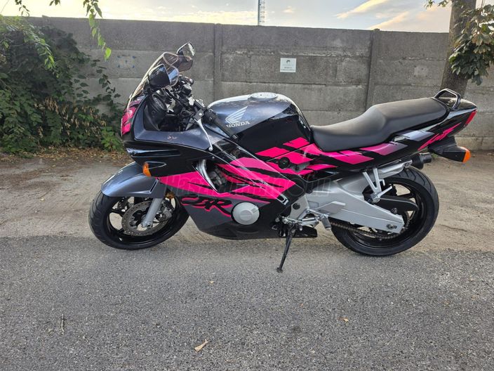 HONDA CBR 600 F