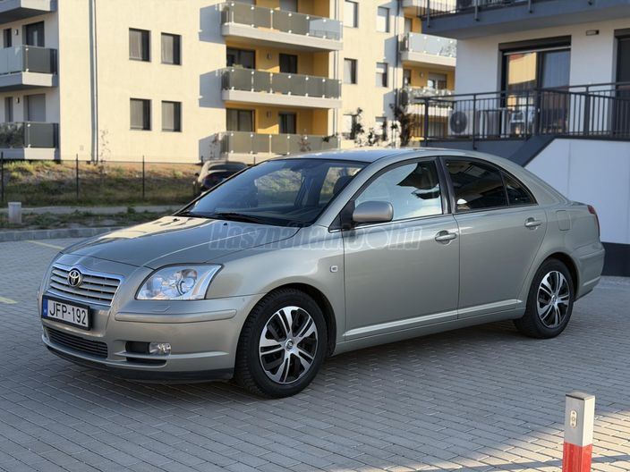 TOYOTA AVENSIS 2.0 Sol Executive (Automata)