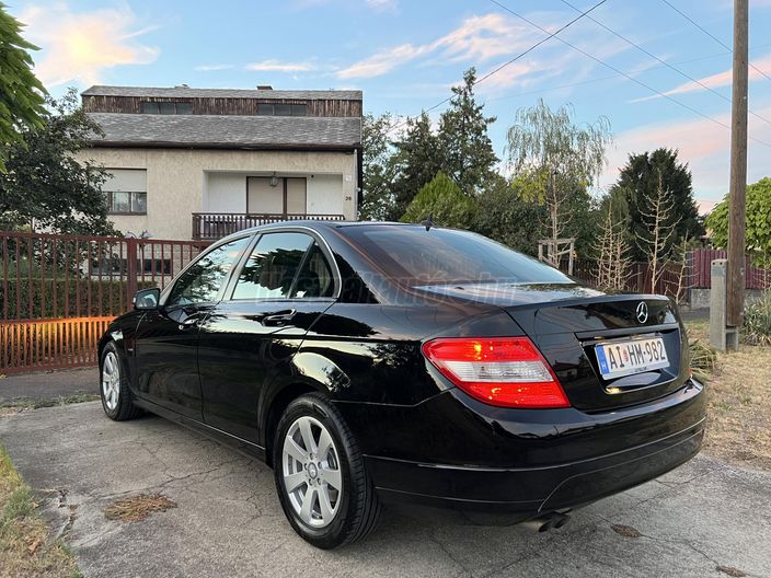 MERCEDES-BENZ C 200 CDI BlueEFFICIENCY Classic