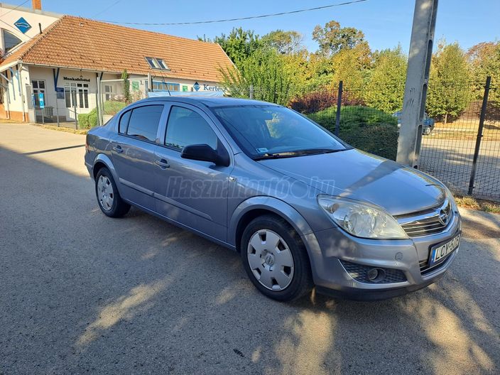 OPEL ASTRA H 1.7 CDTI Cosmo