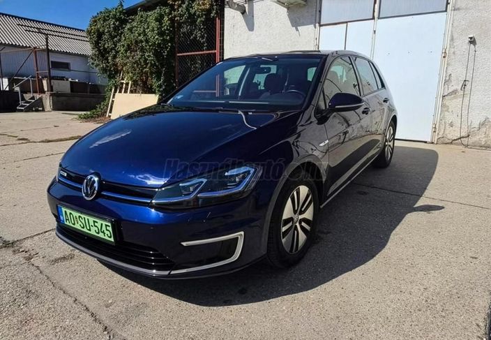 VOLKSWAGEN GOLF VII e-Golf