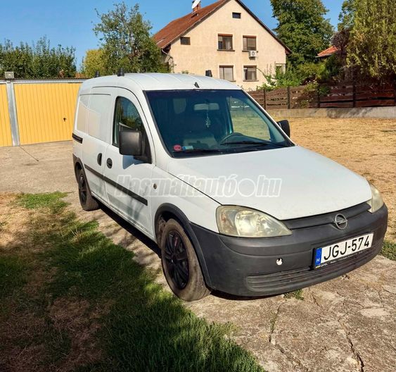 OPEL CORSA COMBO 1.6 Tour